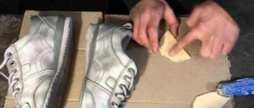 Как размягчить пятку в зимних сапогах. Как размягчить обувь, чтобы не натирала сзади мозоль, туфли не хочется выбрасывать?