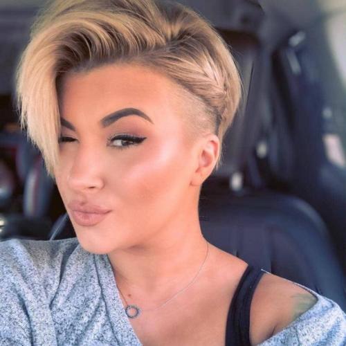 Можно ли сделать асимметричную стрижку на средние волосы. Асимметричные стрижки с выбритыми участками