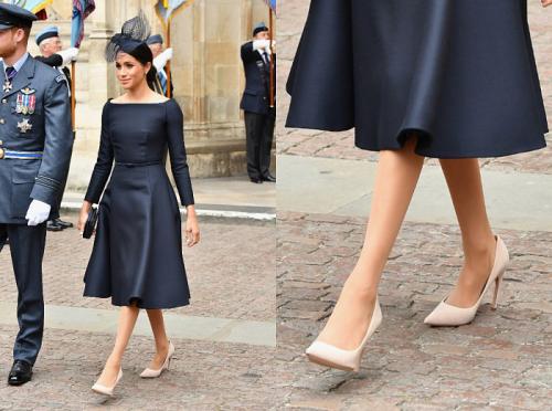 Обувь на 2 размера больше. Вот почему звезды носят обувь на размер-два больше