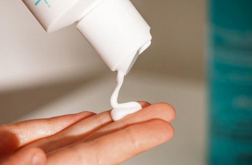 Стрижка с разной длиной: советы и уловки для создания идеального образа 09