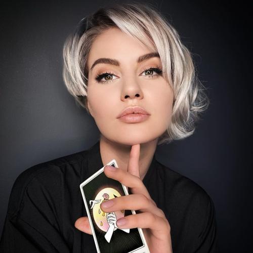 Какие коротко-удлинённые стрижки подходят для круглого типа лица. Как выбрать короткую женскую стрижку для круглого лица