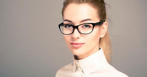 Очки по форме лица женские. Как правильно подобрать оправу по типу лица? 01 Очки по форме лица женские. Как правильно подобрать оправу по типу лица? 01