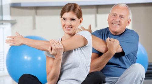 Можно ли заниматься утренней зарядкой после травм или при наличии хронических заболеваний. Почему после болезни нужно освобождение от физкультуры?