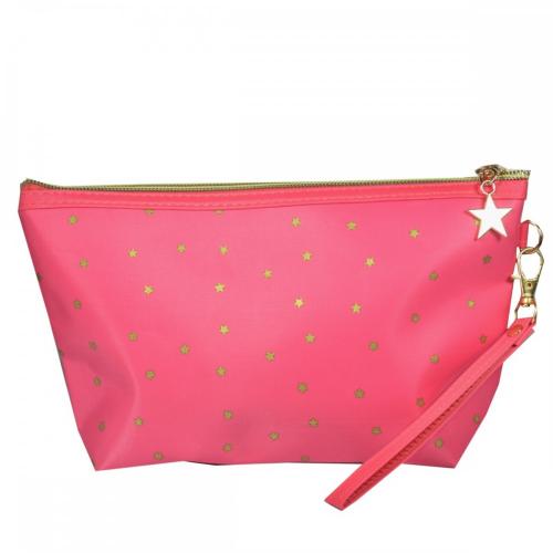 Что должно быть у каждой девушки по уходу за собой. Полный список средств, которые должны быть в косметичке каждой девушки