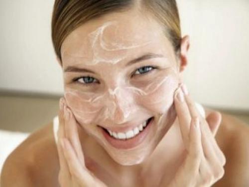 Как стать красивой и ухоженной девушкой. Часть 1 Часть 1 из 3: Обращайте внимание на детали 03