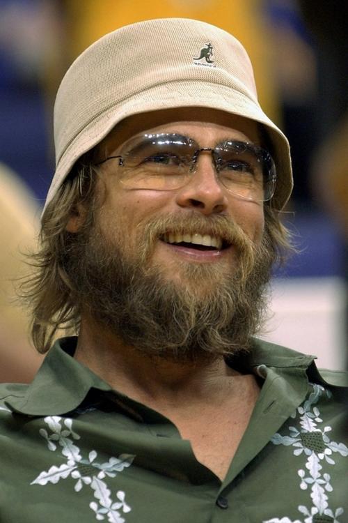 Существуют ли модные правила против ношения девушками мужских футболок. Антисекс: 10 предметов одежды, которых не должно быть в мужском гардеробе (по мнению женщин)