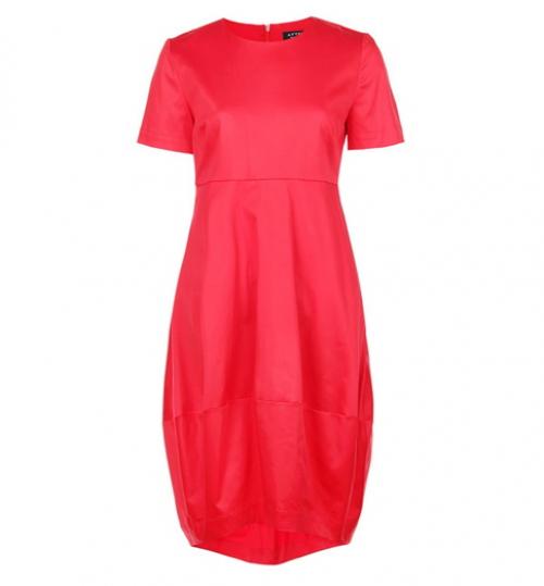 Как выбрать подходящее платье для своего телосложения. Как выбрать платье по фигуре: основные модели платья и их «магические» свойства