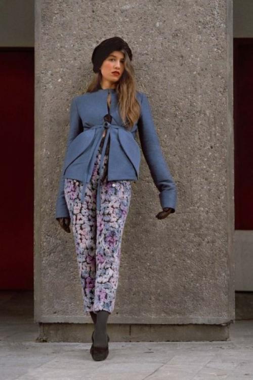 Как подобрать шапку по форме лица женщине посл.  С пуховиком 06