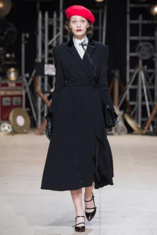 Как подобрать шапку по форме лица женщине посл.  С пуховиком 10