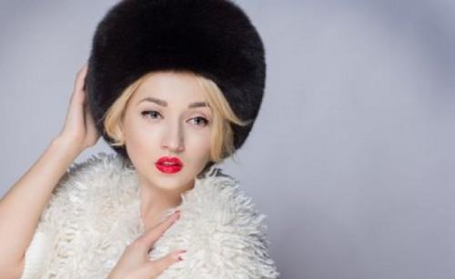 Шапка для круглого полного лица. Женские шапки для круглого лица