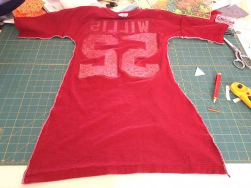 Можно ли носить футболку, как платье, и как это сделать. Как сделать разные модели платьев