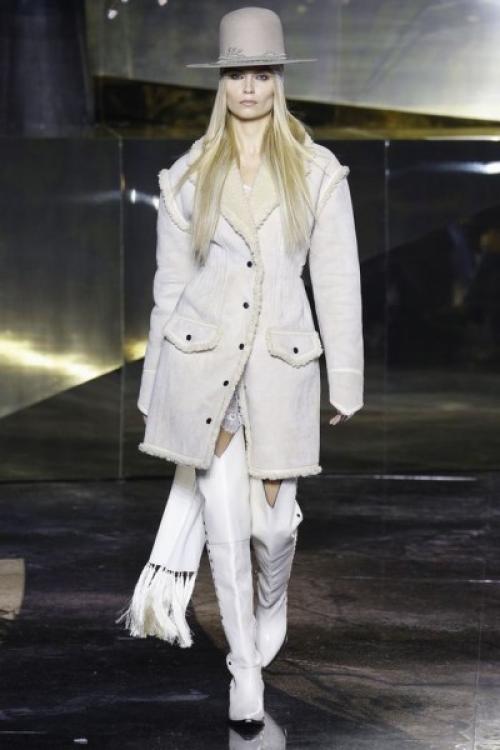 Форма и цвет шапки. Выбор головного убора, шарфа или перчаток к верхней одежде 05