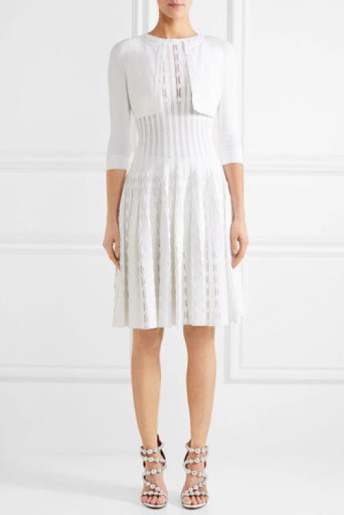 Кофточки трикотажные женские. Разные стили