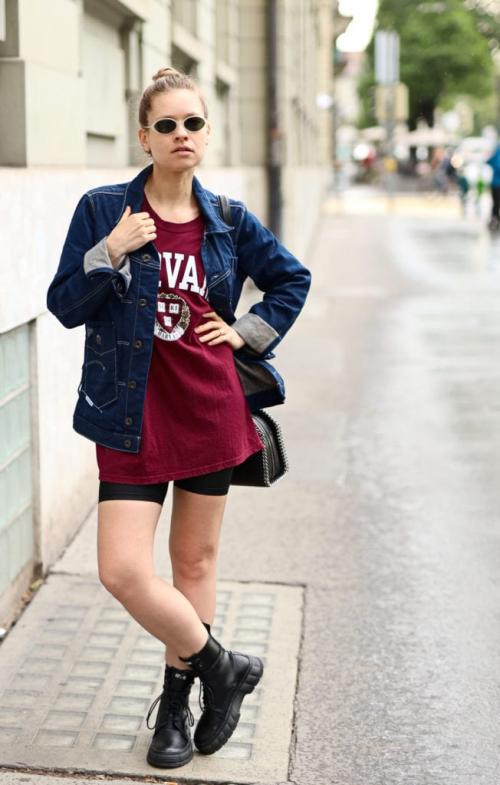 Как превратить оверсайз футболку в платье. Носите футболку большого размера, как платье | 3 симпатичных идеи стиля, которые стоит попробовать