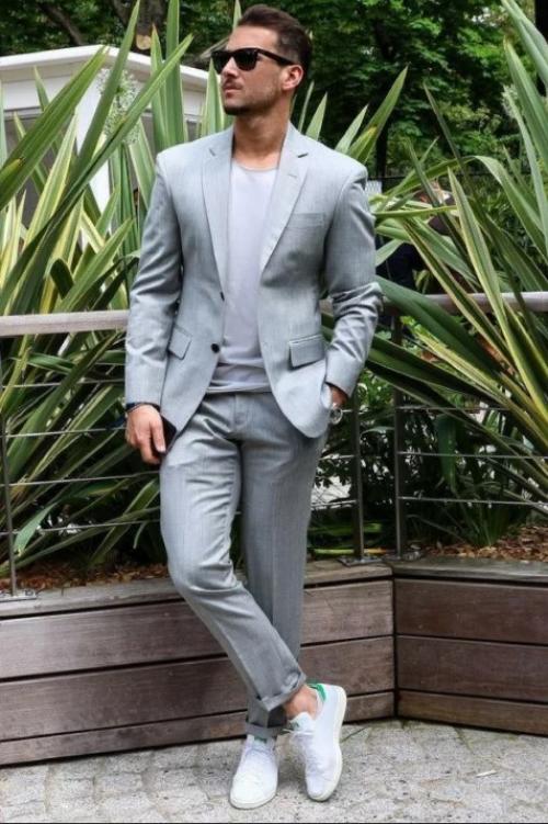 Можно ли носить мужскую футболку в деловом кэжуал стиле. Дресс-код Smart casual (офисный) для мужчин