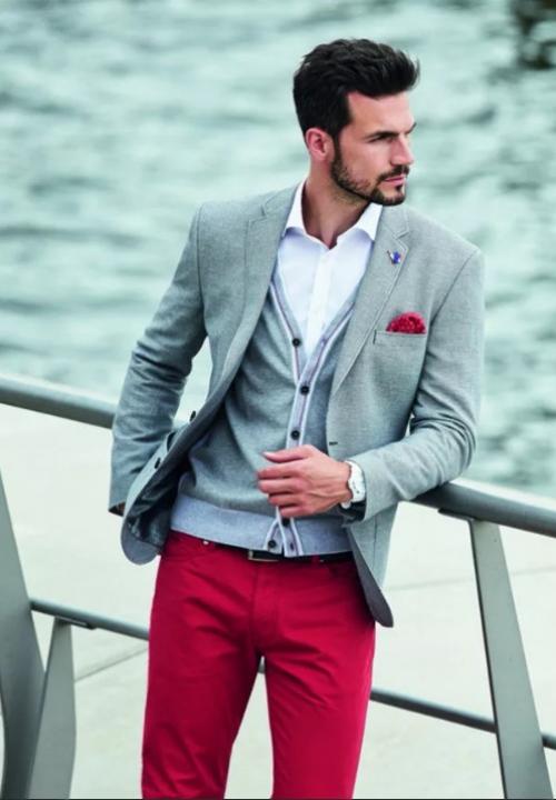 Можно ли носить мужскую футболку в деловом кэжуал стиле. Дресс-код Smart casual (офисный) для мужчин