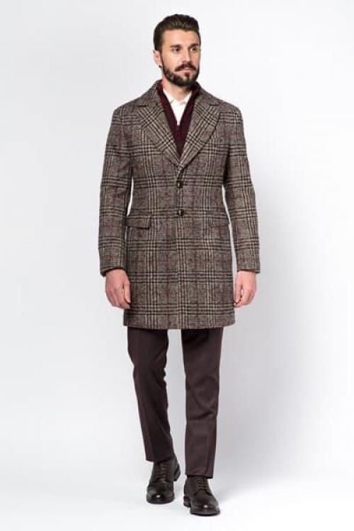 Современные способы стильного ношения мужской футболки женщинами 05 Современные способы стильного ношения мужской футболки женщинами 05