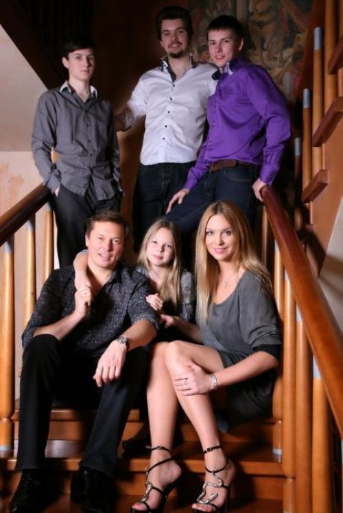 Муж Варвары. Биография детей певицы Варвары