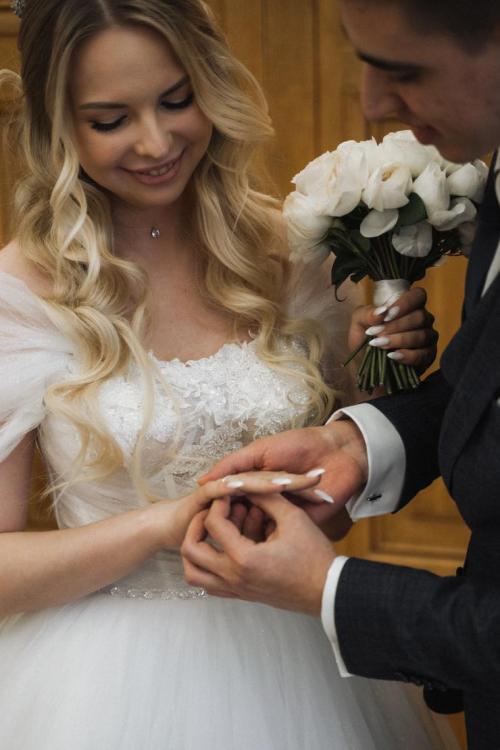 В браке Варвара за собой не ухаживала. 3 основных причины, почему женщины после замужества перестают ухаживать за собой 20