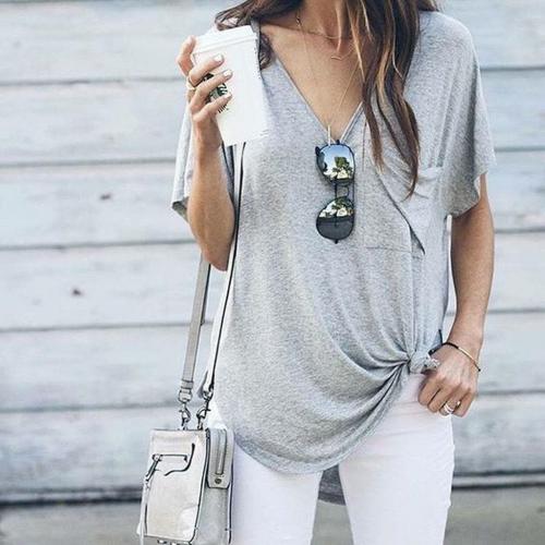 Как стильно заправить футболку. Можно ли вообще заправлять футболку под одежду?