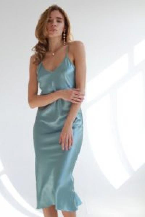 Новогодний наряд для женщины 50 лет. Что одеть на Новый год 2022 женщине за 50