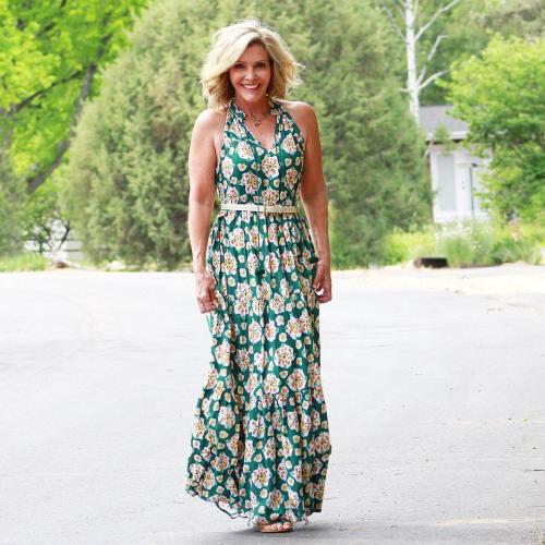 Фасоны летних платьев для тех кому з.  Летние платья для женщин 50+: 15 стильных и освежающих образов