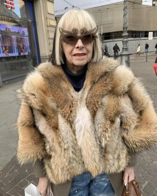 Итальянская мода для женщин з.  Как одеваются стильные итальянки в возрасте: 11 образов на зависть молодым