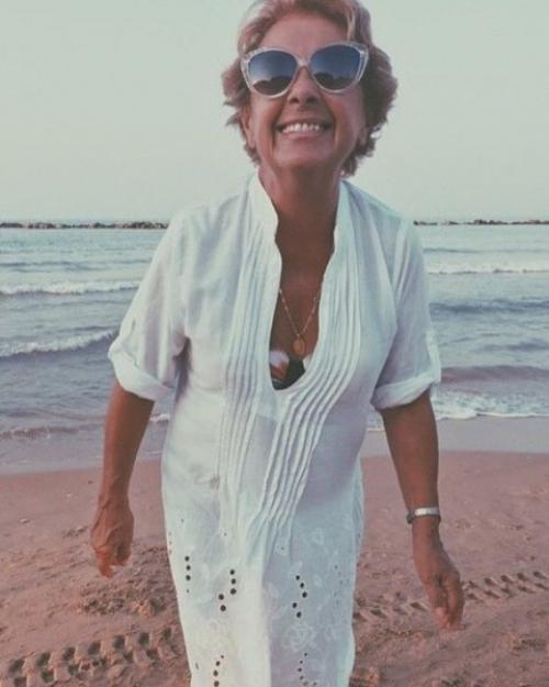 Итальянская мода для женщин з.  Как одеваются стильные итальянки в возрасте: 11 образов на зависть молодым