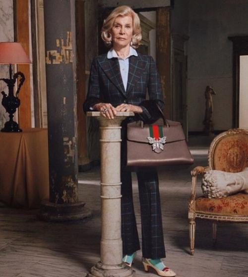 Итальянская мода для женщин з.  Как одеваются стильные итальянки в возрасте: 11 образов на зависть молодым