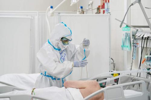 Новый штамм коронавируса XEC в России: что известно на данный момент 01