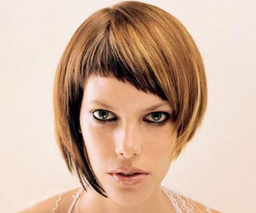 Объемные стрижки с косой челкой. Преимущества и недостатки косой челки
