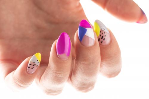 Как наносить гель-лак на Полигель. Акригель —, что это такое и как с ним работать?