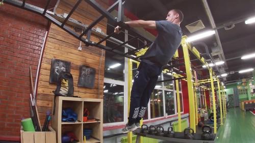 Чем стоячие упражнения лучше, чем традиционные методы. Статика - самые лучшие тренировки со своим весом. Максимальная польза и рельеф!