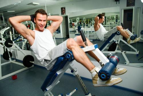 Как убрать живот и бока стоя: эффективные упражнения 14