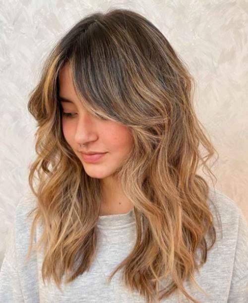 Челка шторка 2022 с актуальными стрижками: фото, тренды