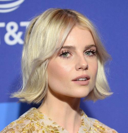 Французская челка-шторка. Челка по бокам, она же — челка шторка: 60 фото и 2 видео для вдохновения