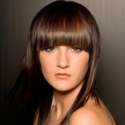 Удлиненная по бокам челка. Виды прямой удлиненной челки 08 Удлиненная по бокам челка. Виды прямой удлиненной челки 08