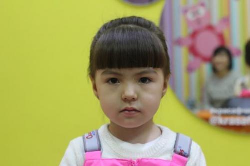 Как ровно подстричь челку ребенку. 4 совета, как подстричь челку ребенку