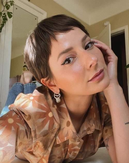 Как подстричь челку 2022. Трендовый вид челки 2022 на прямые волосы