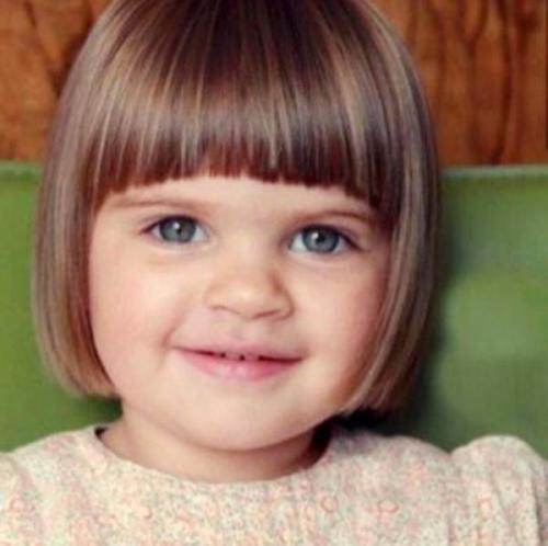 Как ровно подстричь челку ребенку. 4 совета, как подстричь челку ребенку