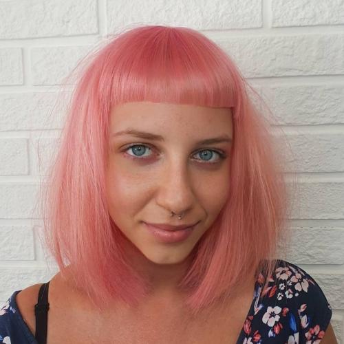 Французская челка 2022. Виды французской челки: модные тренды 2022 года