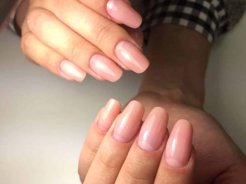 Как наносить полигель пошагово. На верхние формы