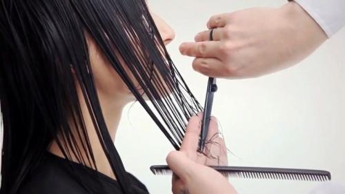 Косая челка с уголком. Стильная косая челка: фото 29