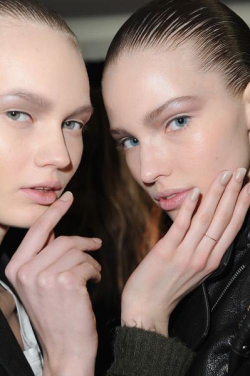 Праймер и база для ногтей это одно и тоже. Чем база для ногтей отличается от праймера?