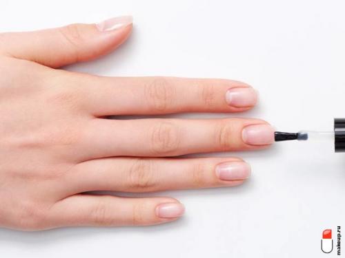 Праймер и база для ногтей это одно и тоже. Чем база для ногтей отличается от праймера?