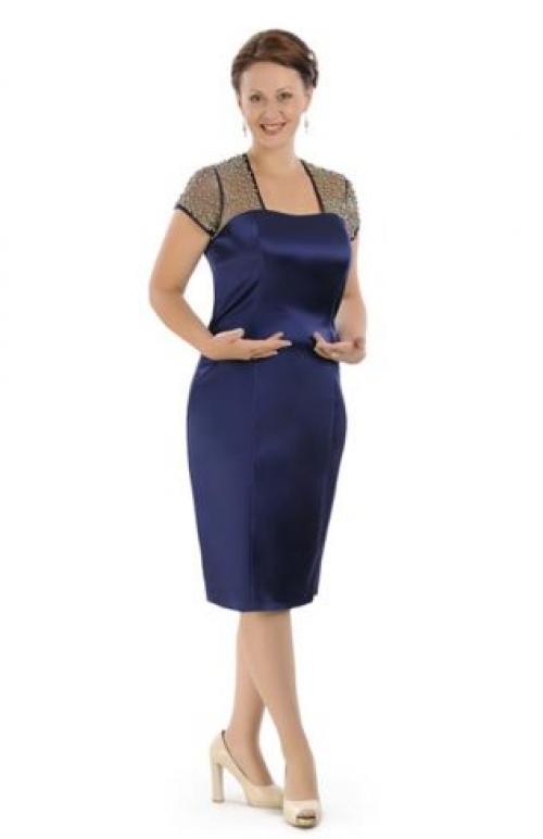 Нарядные платья для женщин после 50 лет. От каких платьев следует отказаться