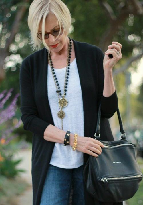 Как выглядеть красиво в 60 лет. Как после 60 выглядеть молодо и современно. Образы, которые вам понравятся