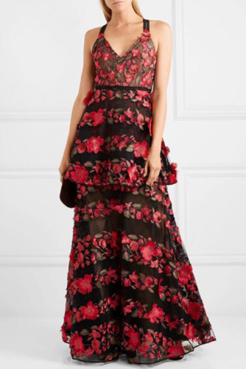 Что одеть на свадьбу женщине 45 лет. Праздничный платья для женщин после 40 лет