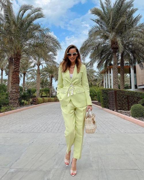 Мода для женщин за 50 лето 2022. Общие тенденции лета 30