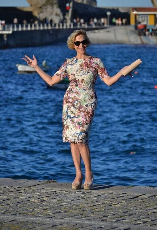 Фасоны летних платьев для женщин 50 лет 2022. Без чего точно не обойтись